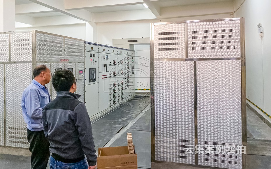 ÈýÏàÎÞÏßÔ¶³Ìµç±í