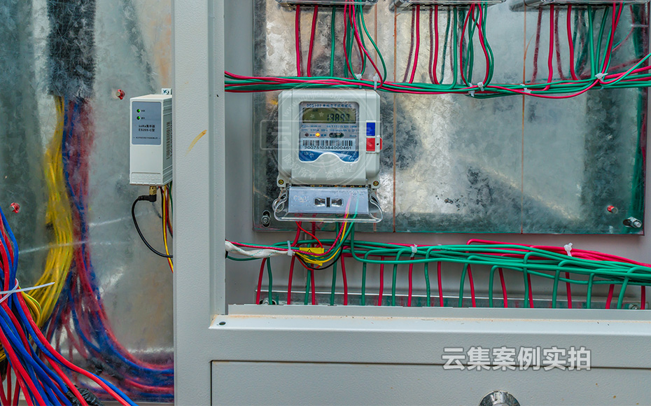 ѧУµç±í³±íϵͳ