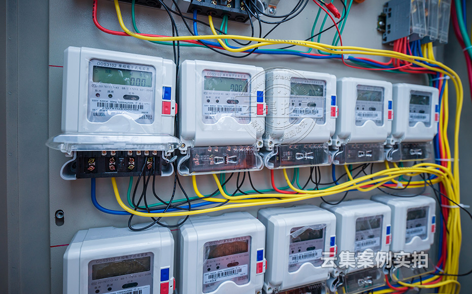 ÖÐѧԤ¸¶·Ñ³±íϵͳ