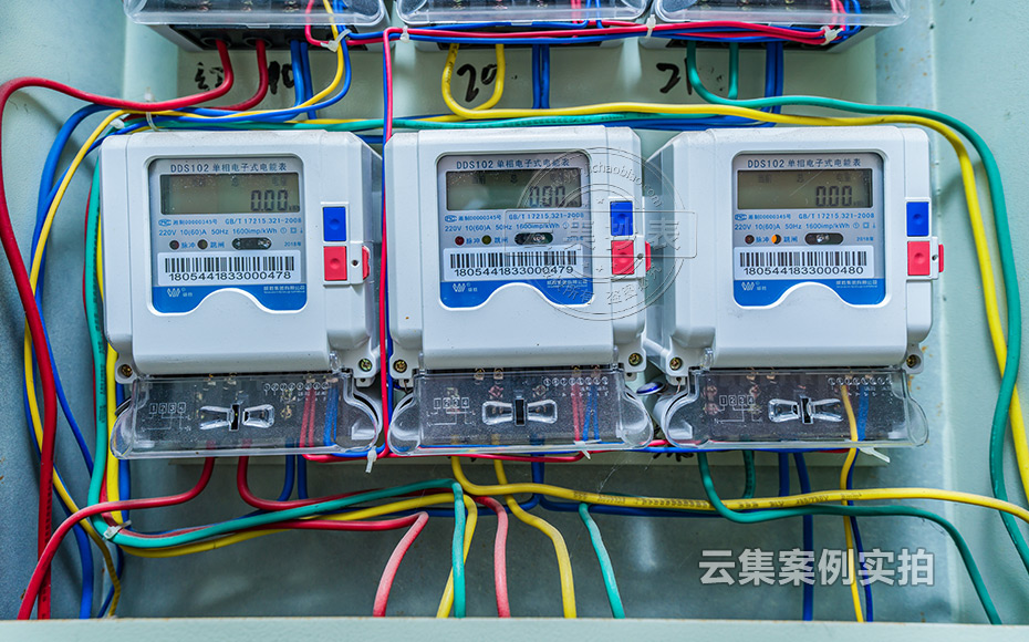 ÖÐѧԤ¸¶·Ñ³±íϵͳ