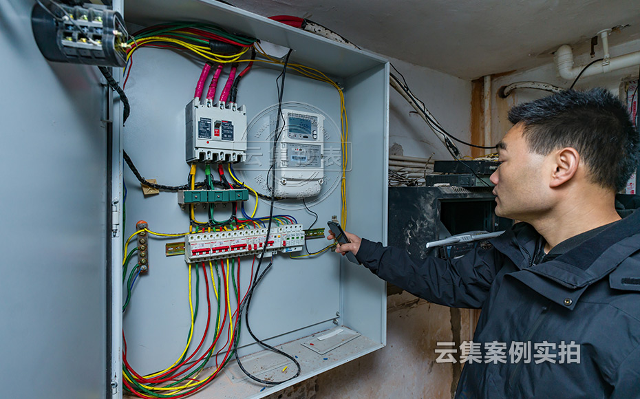 ÖÐѧԤ¸¶·Ñ³±íϵͳ